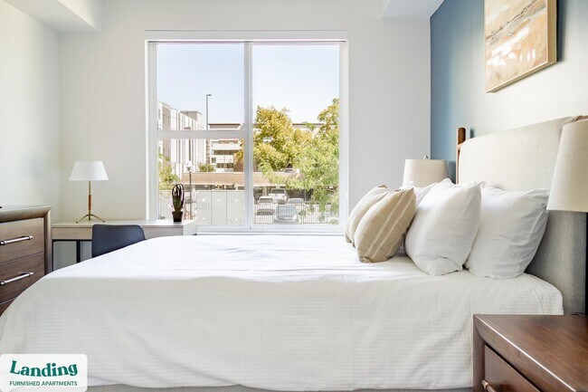 Building Photo - 357 E 500 S