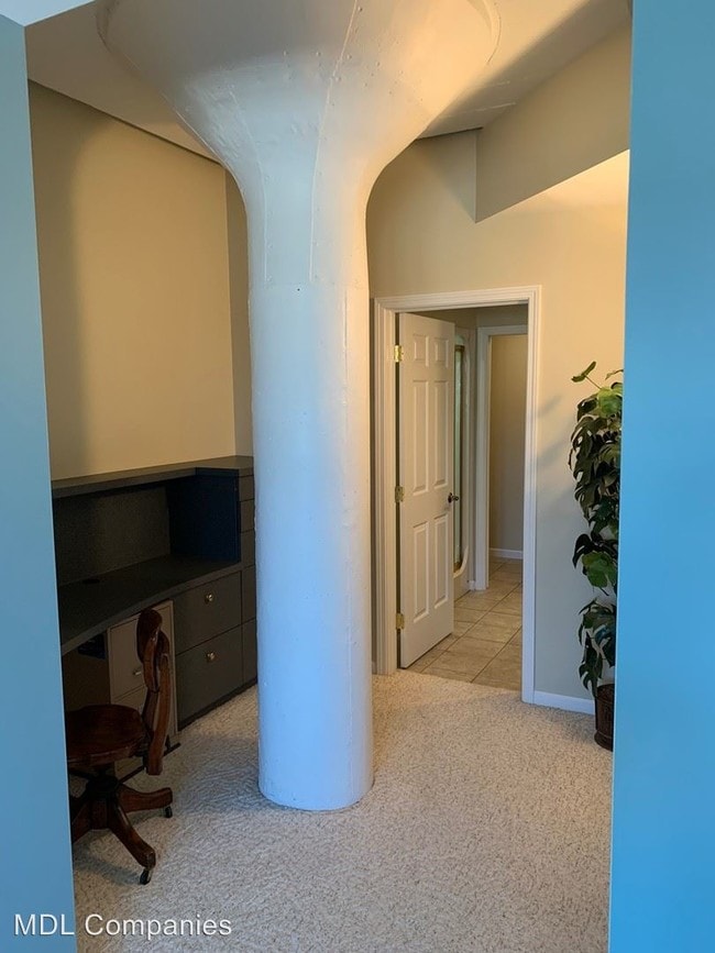 Building Photo - 2 br, 2 bath Apartment - 233 Jennison Place