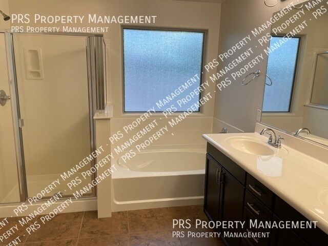 Building Photo - 1371 S Chaparral Blvd