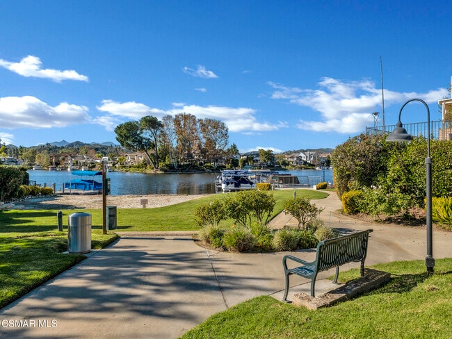 Building Photo - 3811 Lake Harbor Ln