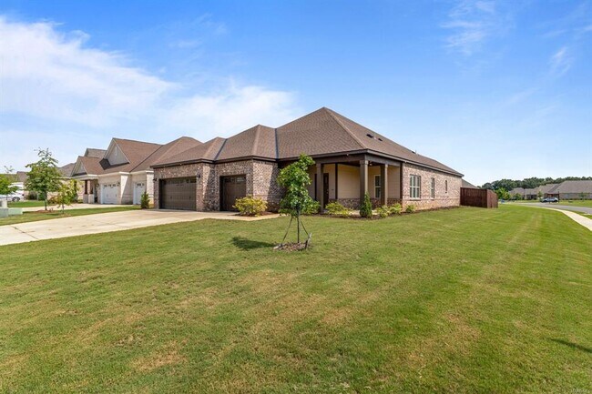 Building Photo - 1420 Wildlife Wy