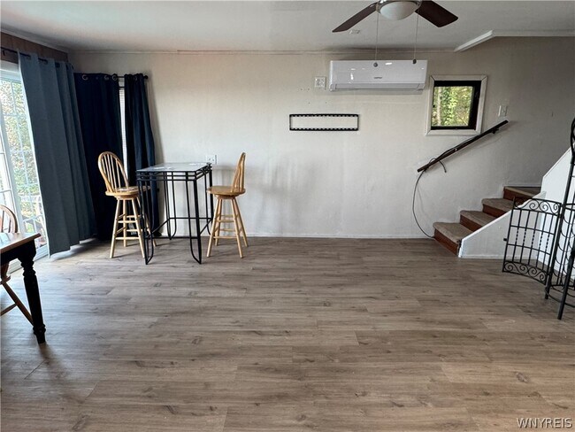 Building Photo - 6474 Hamilton Dr
