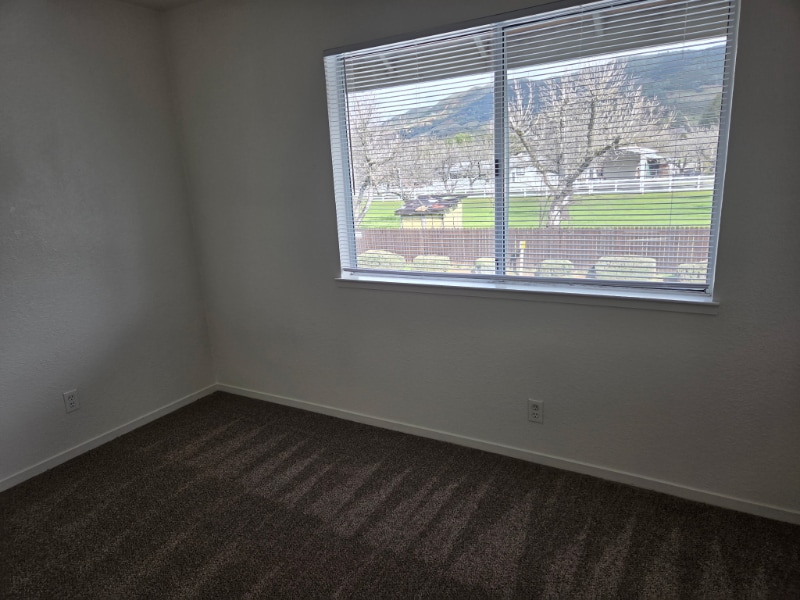 Building Photo - 6627 Blue Heron Dr