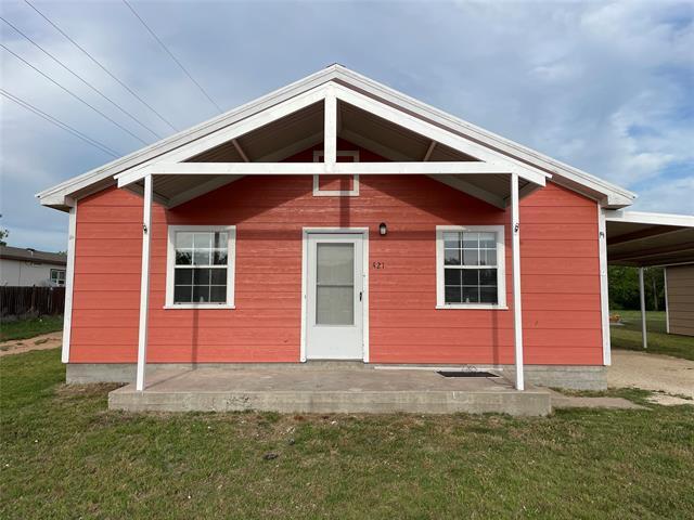 Building Photo - 421 Sparrow Ln