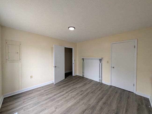 Building Photo - 84 Womack Ave