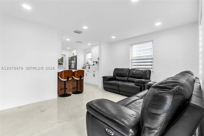 Building Photo - 10420 SW 182nd St