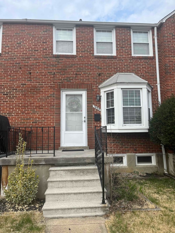 Building Photo - 1658 Thetford Rd