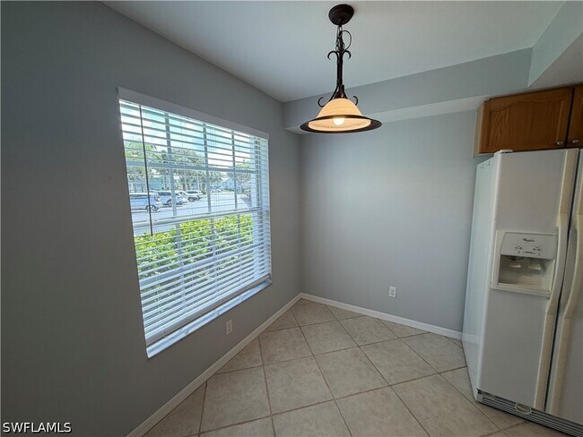 Building Photo - 28231 Pine Haven Way