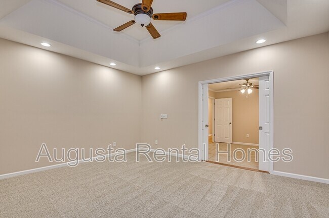 Building Photo - 4154 Hound Ct