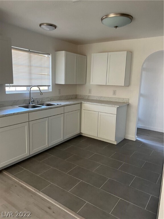 Building Photo - 2200 S Fort Apache Rd