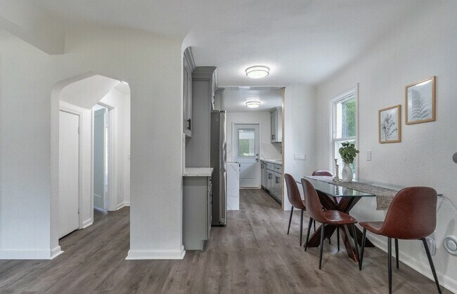 Building Photo - 14244 29th Ave S