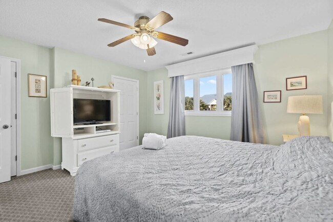 Building Photo - 217 Double Eagle Dr