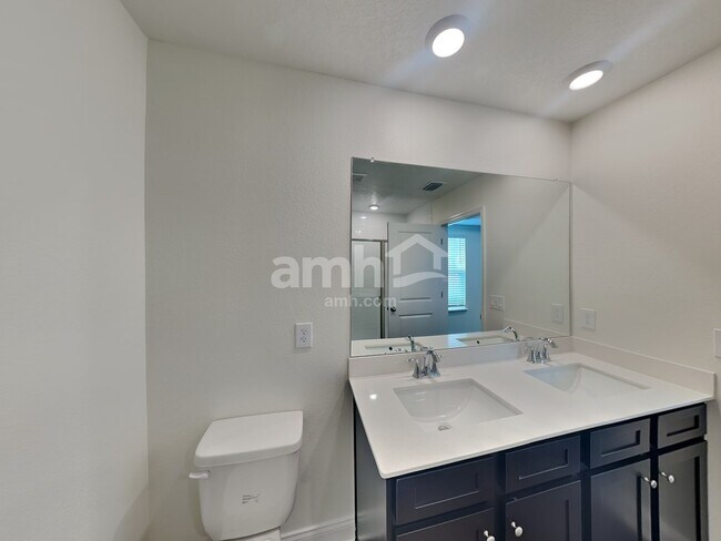 Building Photo - 2545 Sunrise Lndg Lp