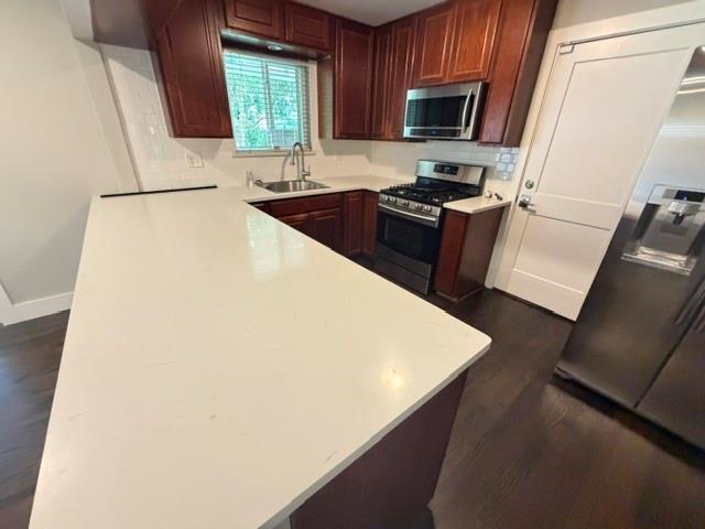 Building Photo - 3158 Newcastle Dr