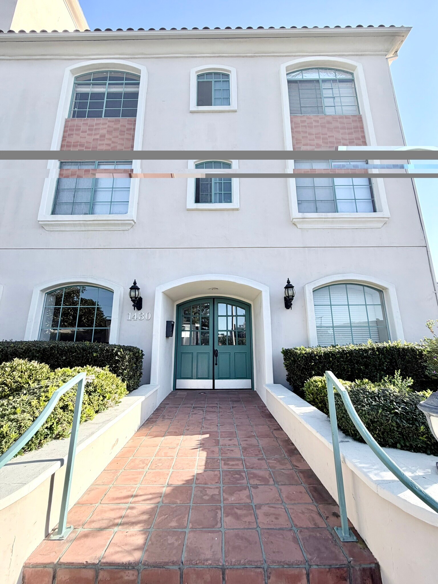 Building Photo - 1430 Colby Ave