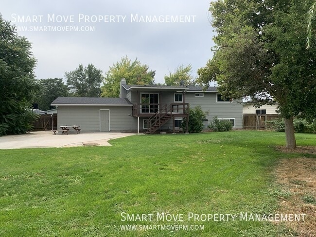 Building Photo - 8800 Craydon Dr