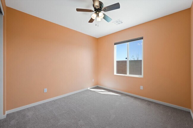 Building Photo - Upgragded 4-Bedroom Home with Casita in Gated Community