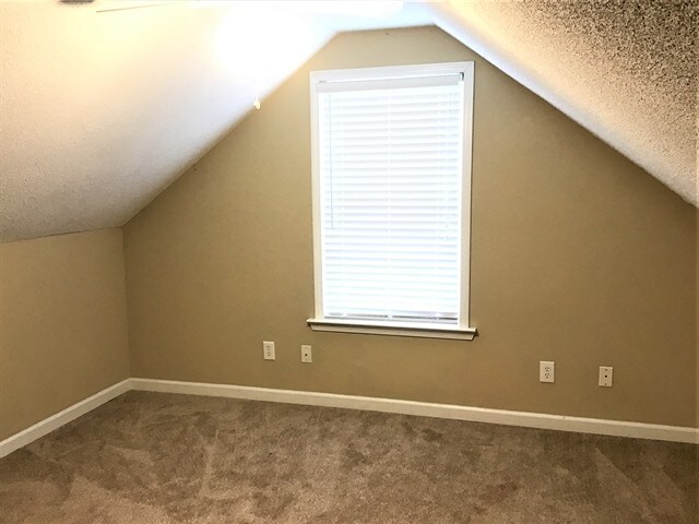 Building Photo - 3498 Torrington Ln