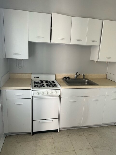 Building Photo - 3024 Garland Ave