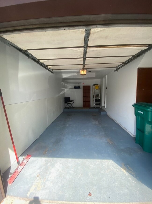 Building Photo - 1826 Kerrybrook Ct
