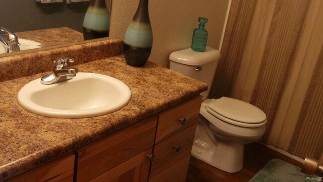 Building Photo - SPACIOUS | 3 BEDROOM | TOWNHOME | LOCATED IN AUBURN HILLS