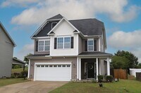 Building Photo - 709 Lone Pine Loop