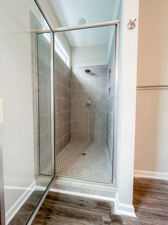 Building Photo - 314 Fishing Duck