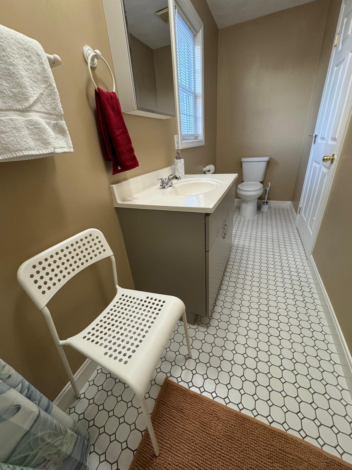 Building Photo - 31 Tapley Ave