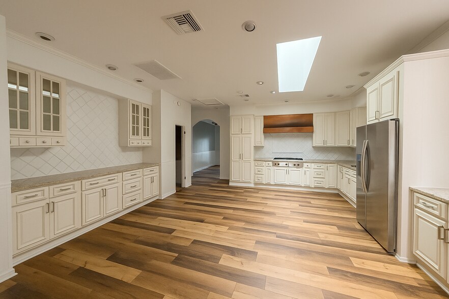 Building Photo - 4102 W Sevilla St