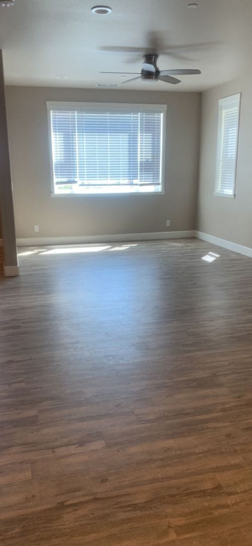 Building Photo - Beautiful newer home