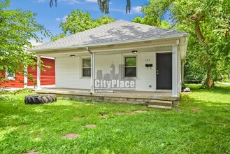Building Photo - 137 S Catherwood Ave