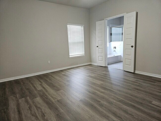 Building Photo - 4801 Wenda St