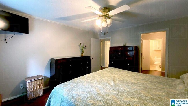 Building Photo - 110 Woodland Village