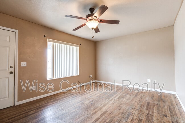 Building Photo - 1409 Tilford Ave