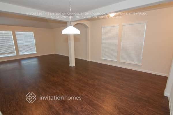 Building Photo - 2528 Open Range Dr