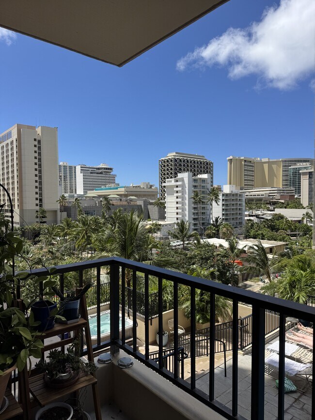 Building Photo - 2140 Kuhio Ave.