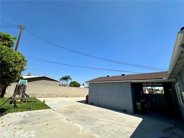 Building Photo - 656 Remuda Dr