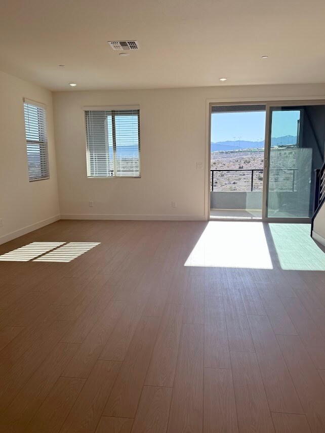 Building Photo - 11737 Stone Curlew Ave