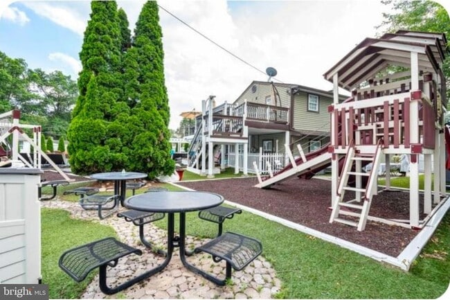 Building Photo - 79 Gridiron Rd