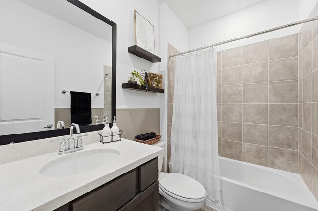 Building Photo - 7303 Bristlegrass Colony Ct