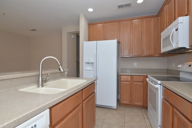 Building Photo - 5460 Caramella Dr