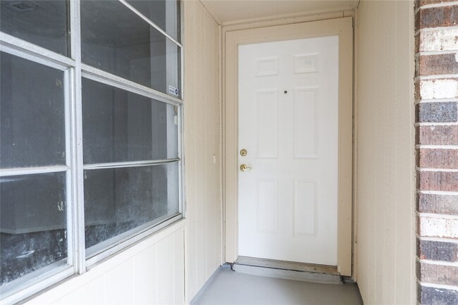 Building Photo - 2703 Heritage Colony Dr