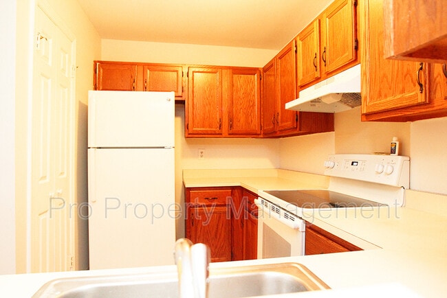 Building Photo - 267 Willow Springs