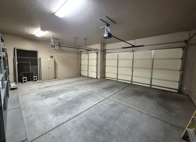 Building Photo - 12825 N Mystic View Pl