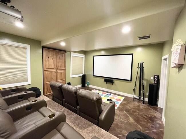 Building Photo - 2035 Quartzridge Dr