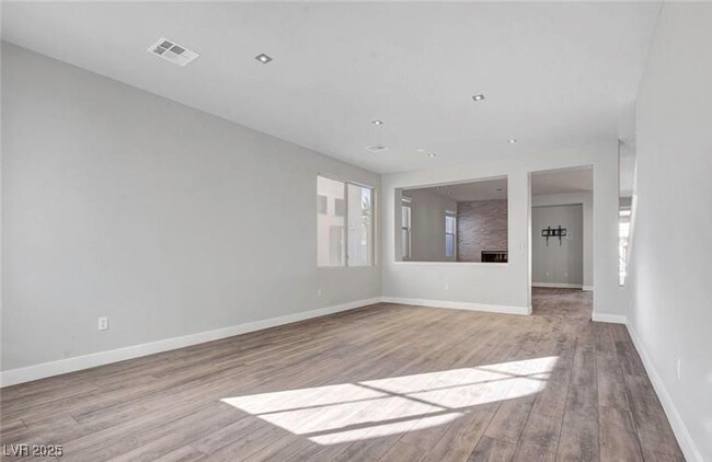 Building Photo - 9412 Warm Waters Ave