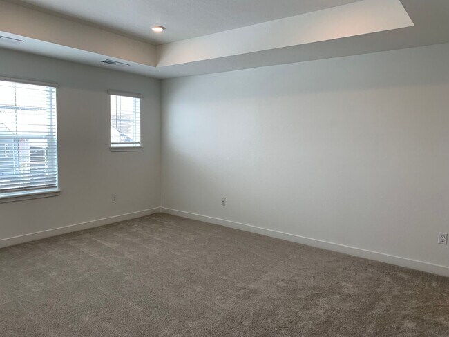 Building Photo - 8099 Mount Kataka St