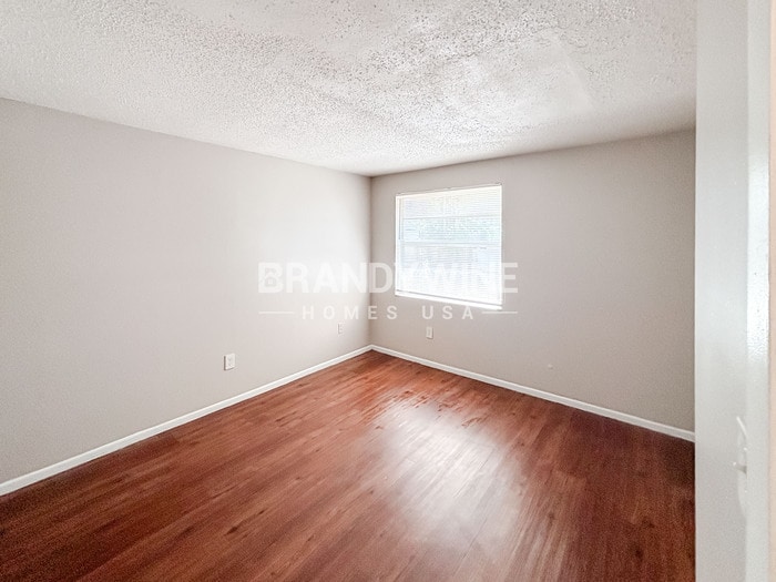 Building Photo - 7308 S Kissimmee St