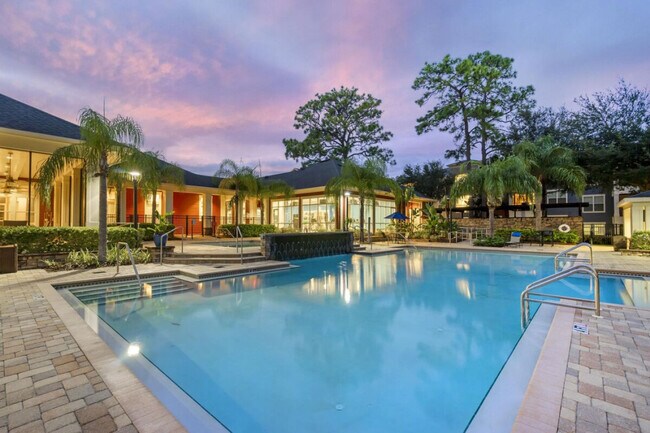 Building Photo - 1890 Sweetbroom Cir