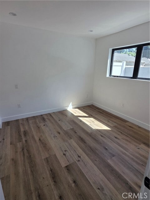 Building Photo - 6130 Hazeltine Ave